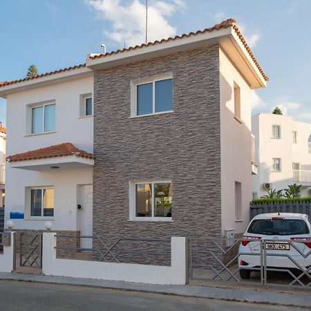 Villa Ruby Evelyn Protaras Exterior foto